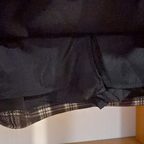 NWT J.ING Brown Checker Print Faux Leather Mini Skirt - Picture 9 of 9